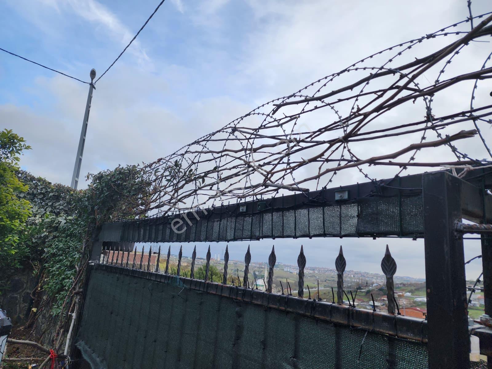Balcıoğlunda Arnavutköy Tayakadında Acil Satılık İçinde Resmi Yapı Bulunan Hisseli Arsa - Görsel 9