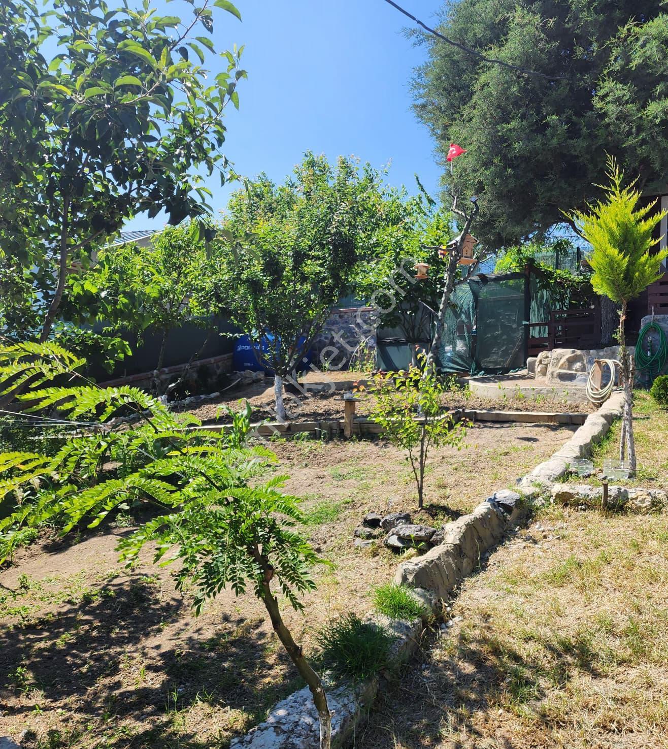 Balcıoğlunda Arnavutköy Tayakadında Acil Satılık İçinde Resmi Yapı Bulunan Hisseli Arsa - Görsel 27