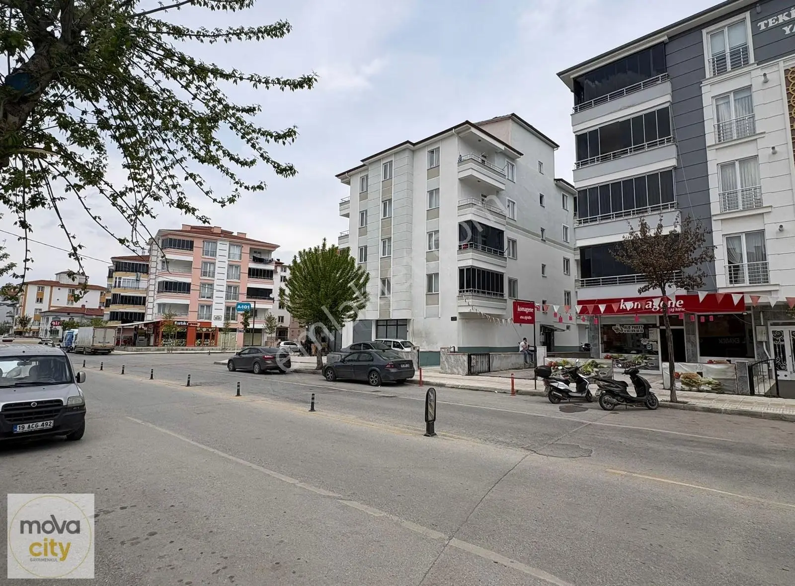 İkbal Kadın Kültür Merkezi Arkası, Kiracılı Satılık Dükkan - Görsel 2