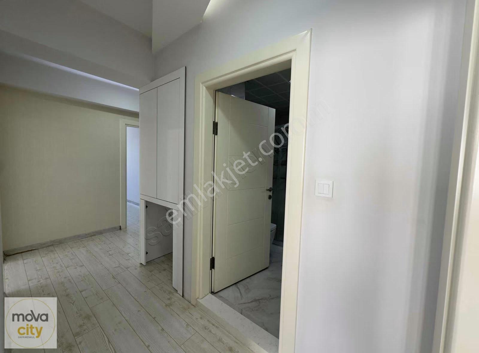 Bahçelievler M.a.e Caddesi Üzeri Satılık 3+1 Full Yapılı Daire - Görsel 20