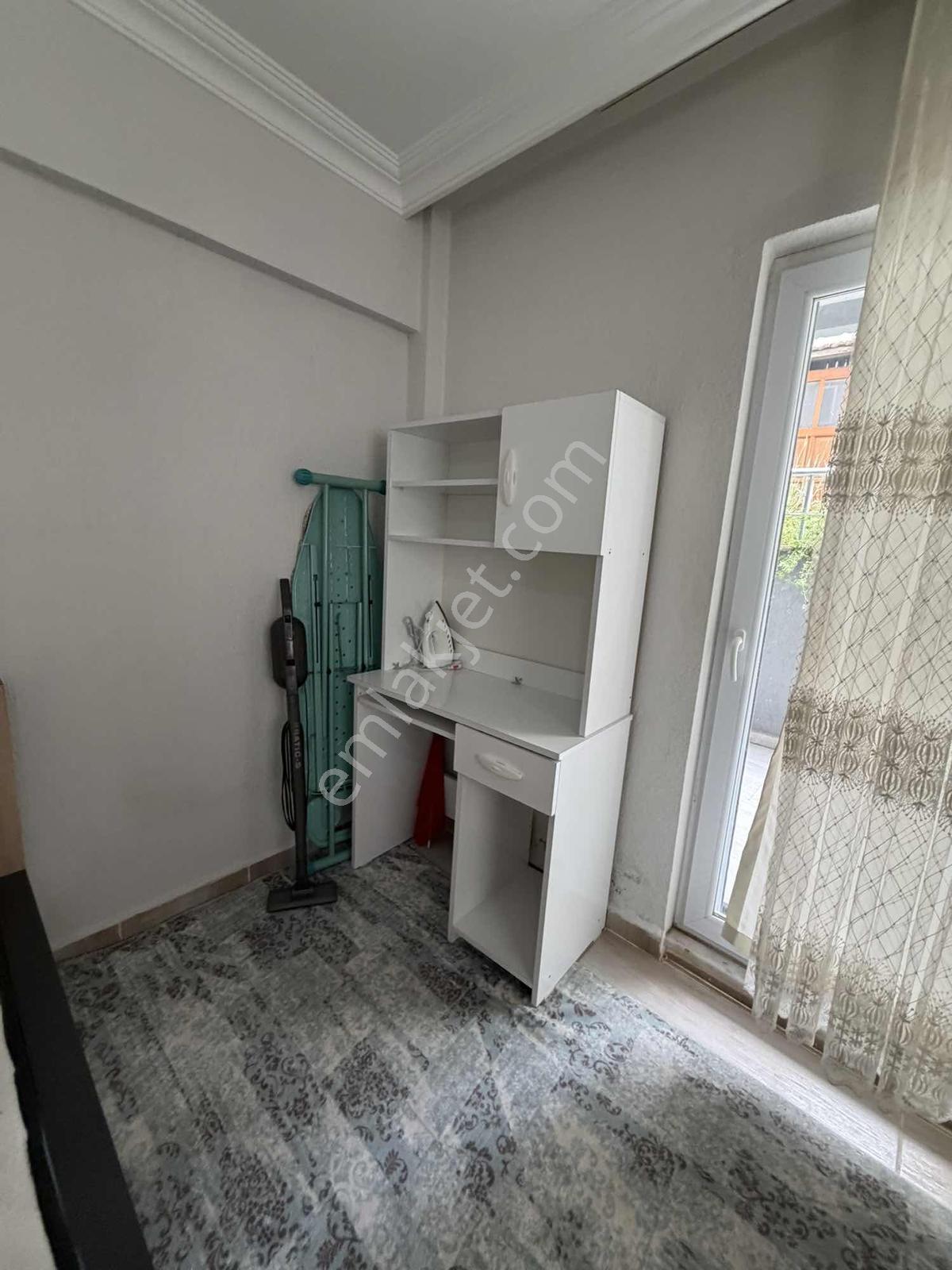 Üniversiteye Yakın Geniş Ferah Bahçe Katı Balkonlu Eşyalı Apart! - Görsel 7