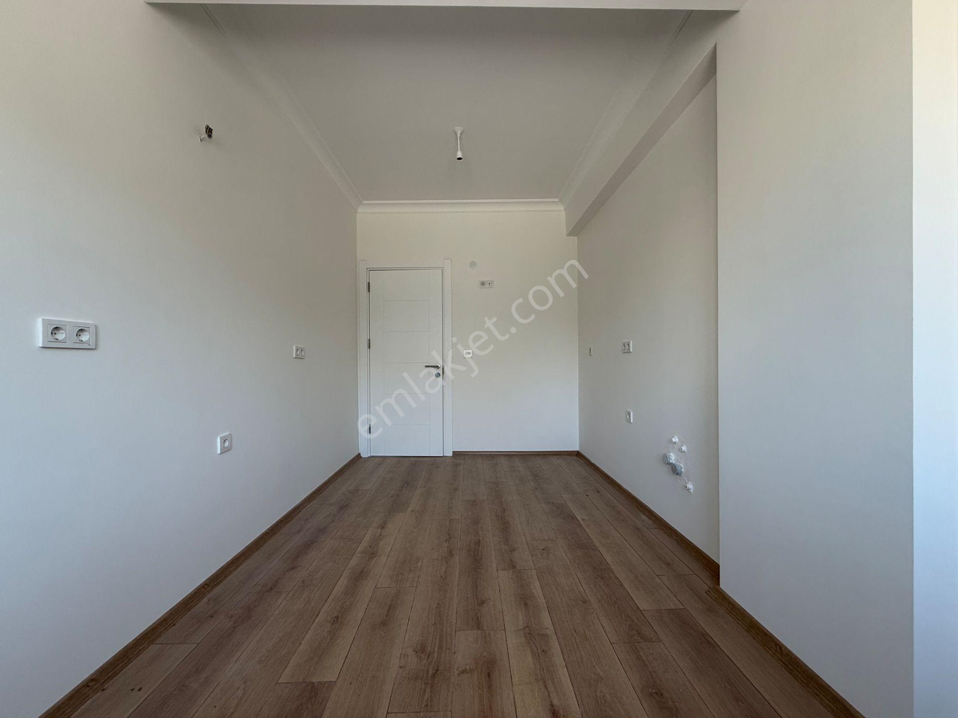 İstanbul House'dan Bahçelievler'de Cadde Üzeri Geniş 3+1 - Görsel 9