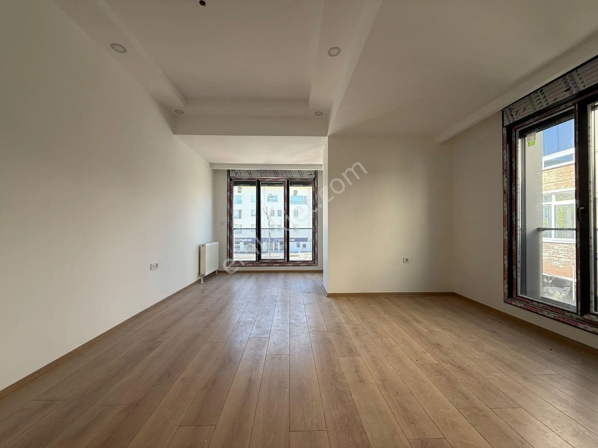 İstanbul House'dan Bahçelievler'de Cadde Üzeri Geniş 3+1 - Görsel 2