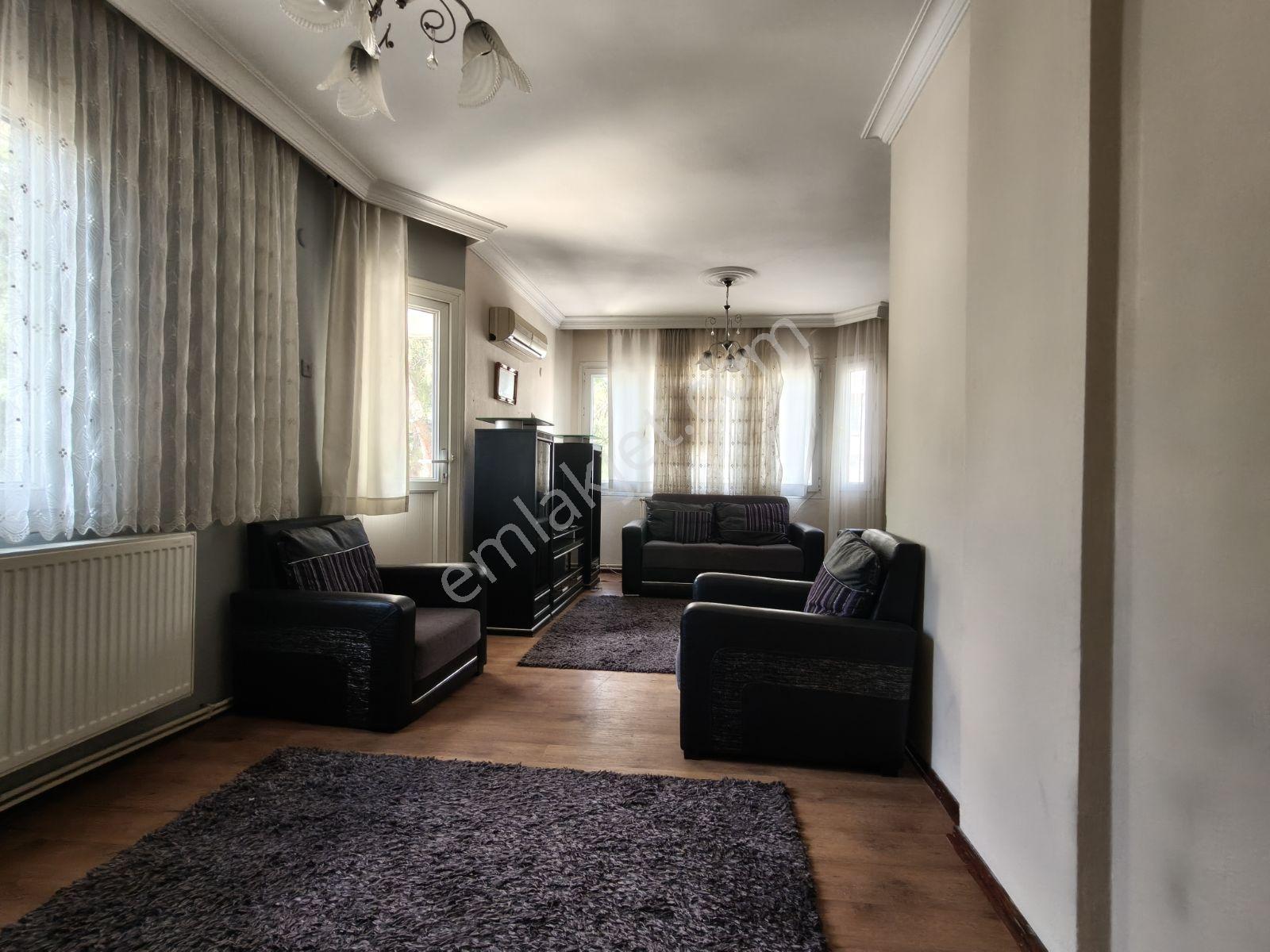 İstasyon Caddesinde İsteğe Bağlı Eşyalı Yada Eşyasız Daire!!! - Görsel 9