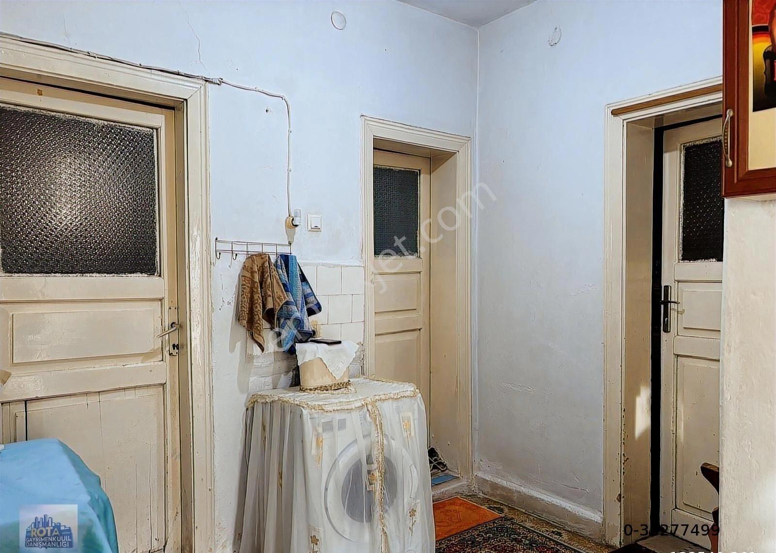 Gölcük Müstakil Tadında Caddeye Yakın Satılık Daire - Görsel 16