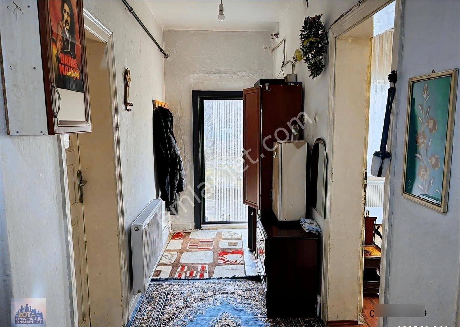 Gölcük Müstakil Tadında Caddeye Yakın Satılık Daire - Görsel 15