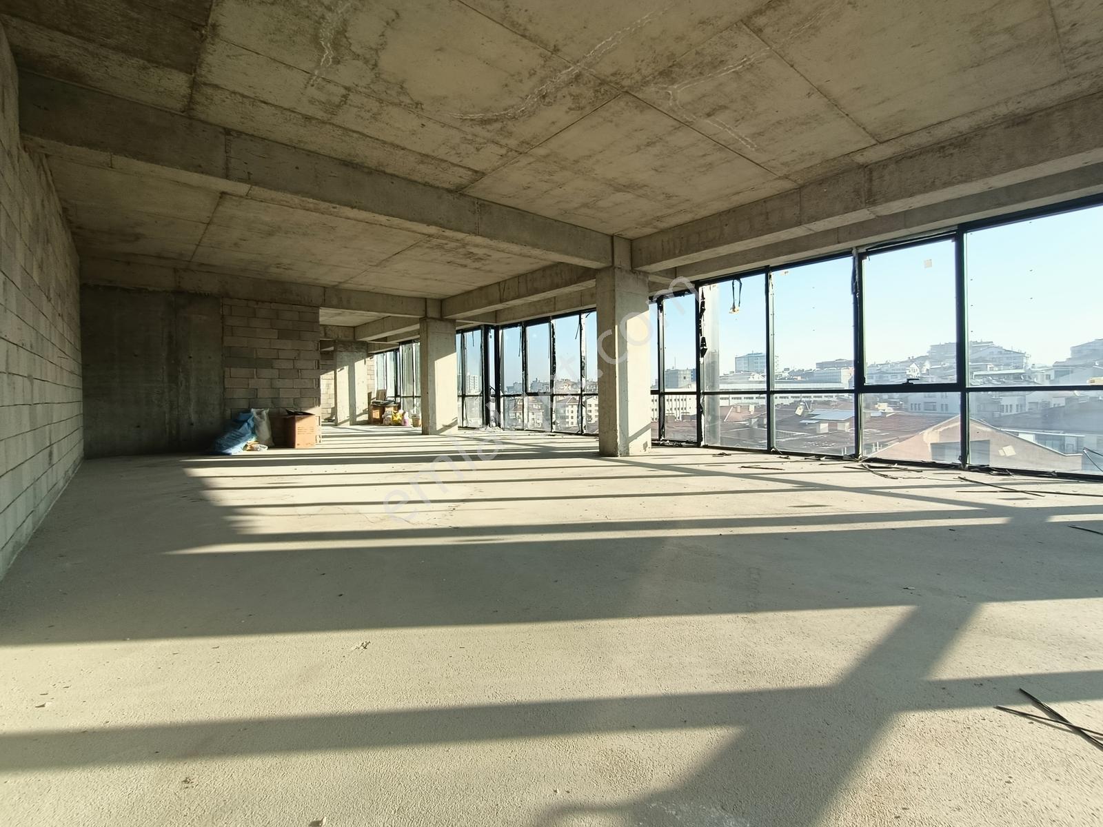 Balgat Prestij Plazada/manzaralı/natamam/ofis/net 157 M2 - Görsel 19