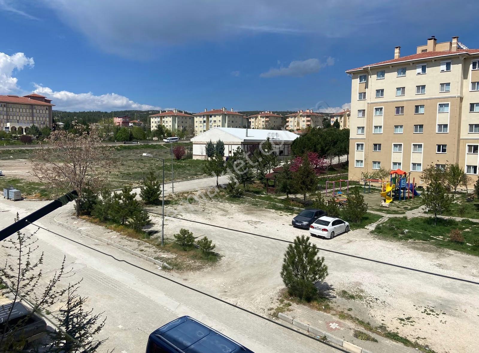 Burdur Çavdır 3. Etapta Satılık Eşyalı & Doğalgazlı 2+1 Daire - Görsel 4