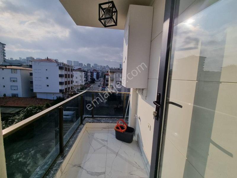 Akgün Kurumsaldan Esenevlerde Merkezi Yerde Eşyalı 1+1 Satılık - Görsel 13