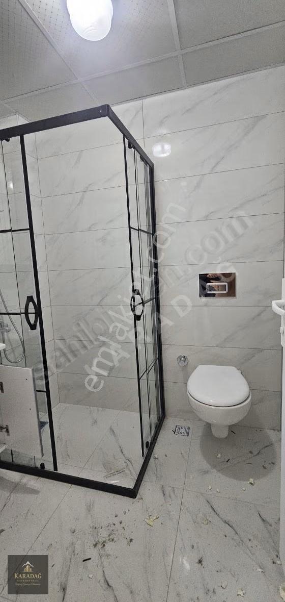 Taşoluk Mahallesi Kiralık 1+1 Çatı Katı - Görsel 6