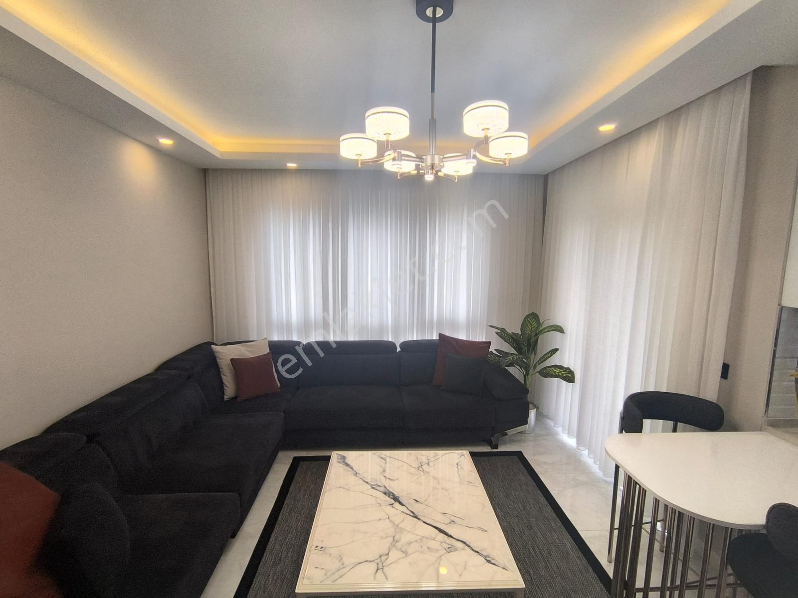 Kariyer'den Bahçeşehir Kolej Yakını 1+1 Ful Eşyalı Satılık Daire - Görsel 13