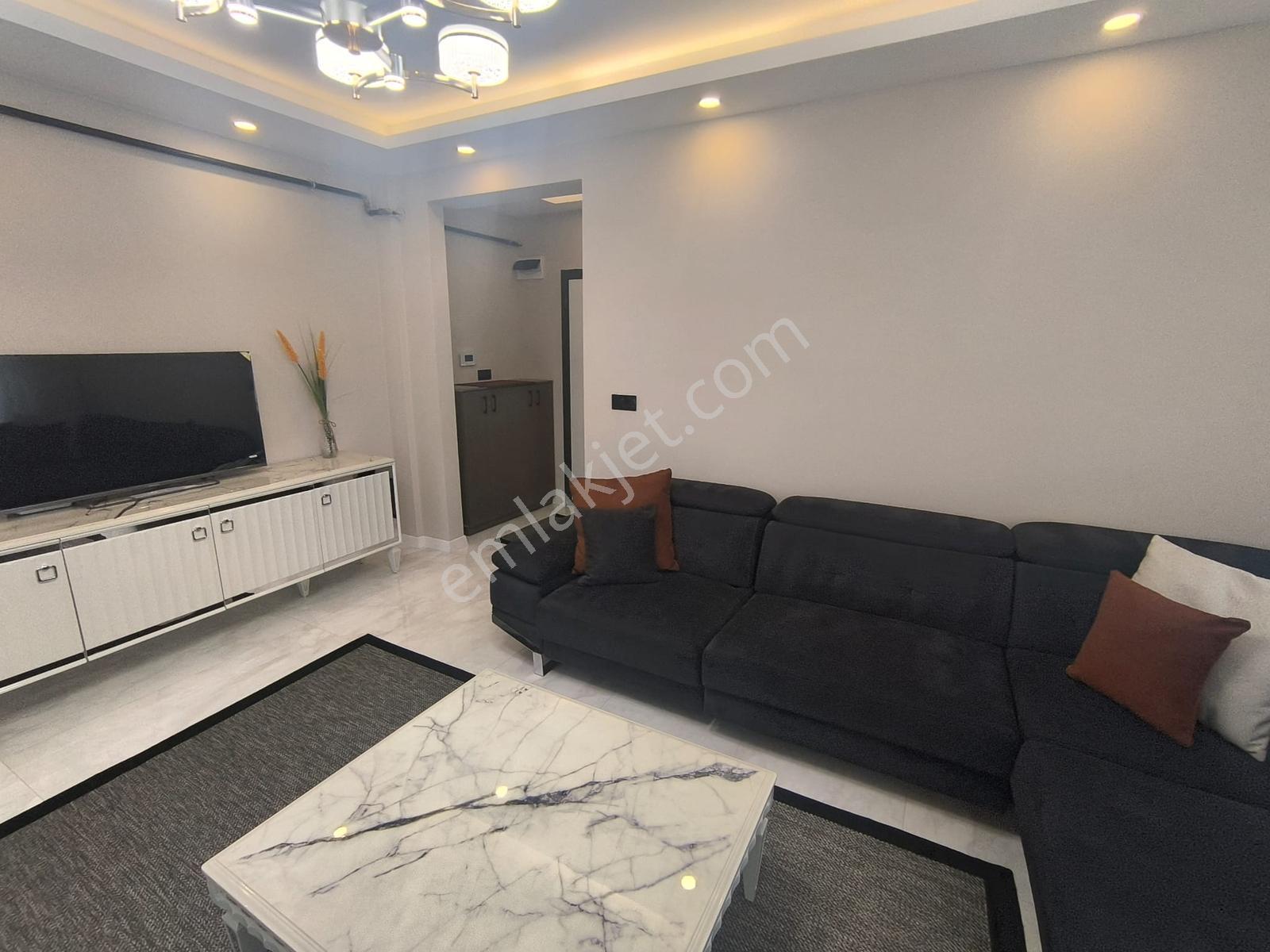 Kariyer'den Bahçeşehir Kolej Yakını 1+1 Ful Eşyalı Satılık Daire - Görsel 23