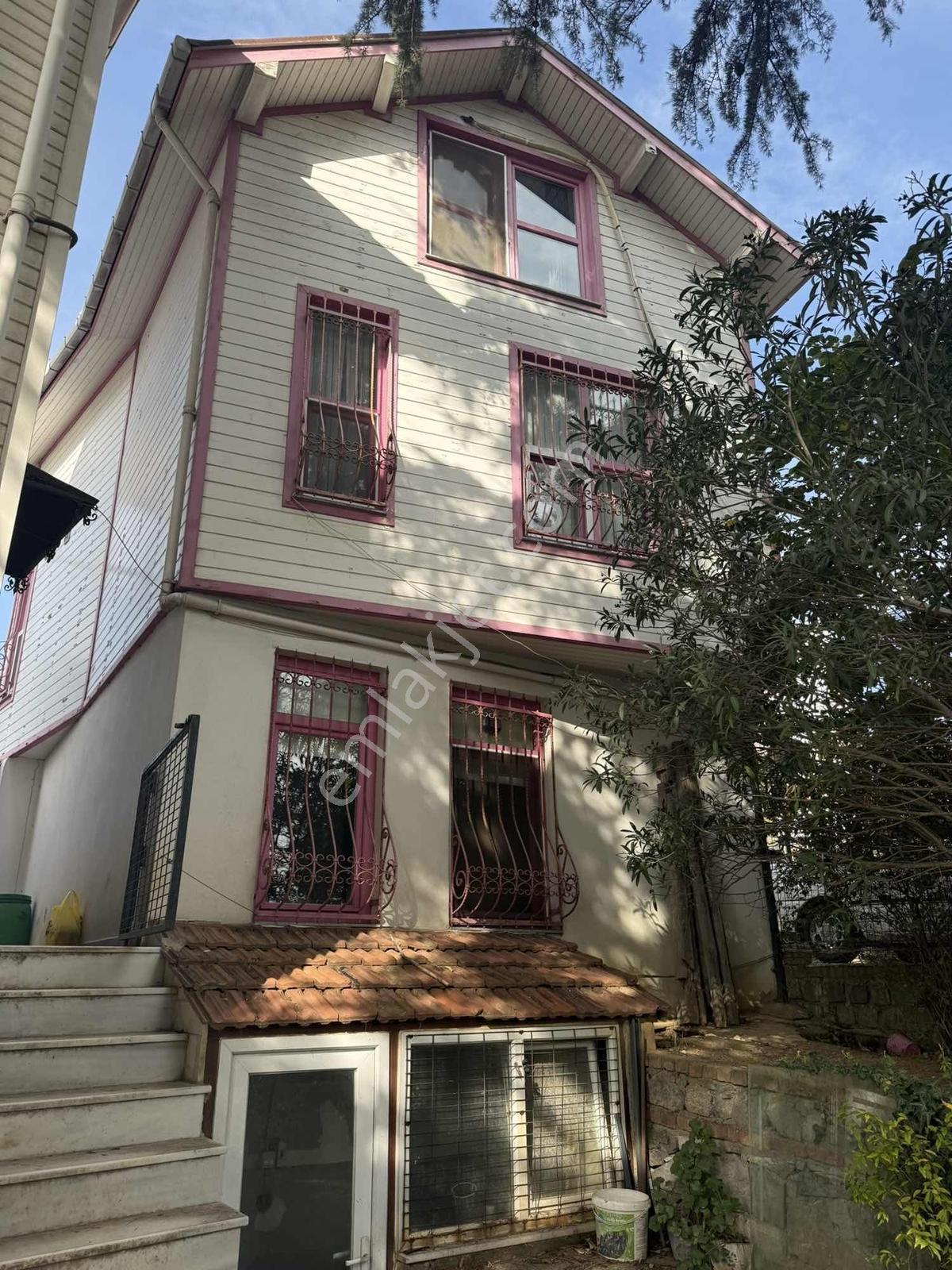 Boğazın İncisi Beykoz 'da Satılık İki Müstakil Köşk - Görsel 34