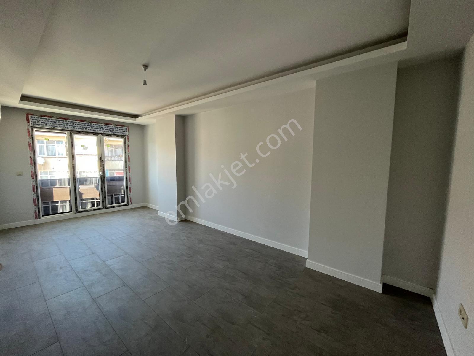 Küçükyalı Merkezde Sıfır Modern Teraslı 3+2 Satılık Dubleks - Görsel 15