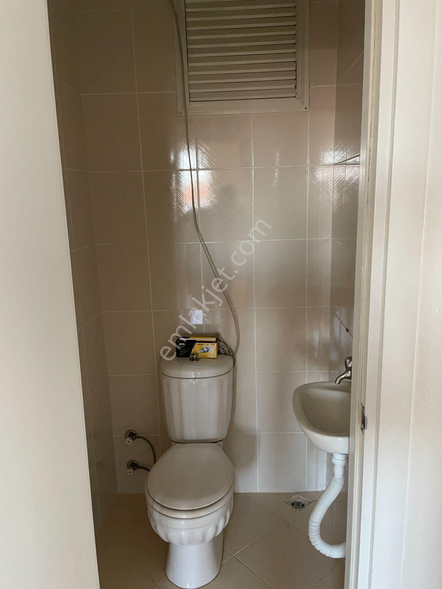 Güven Emlaktan 3+1 Kiralık Daire Merkezde - Görsel 12