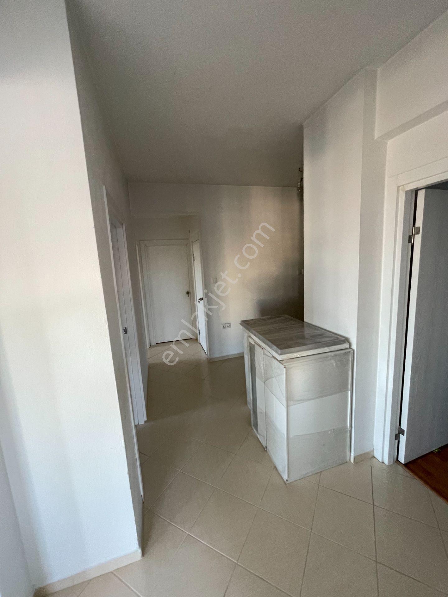 Güven Emlaktan 3+1 Kiralık Daire Merkezde - Görsel 10