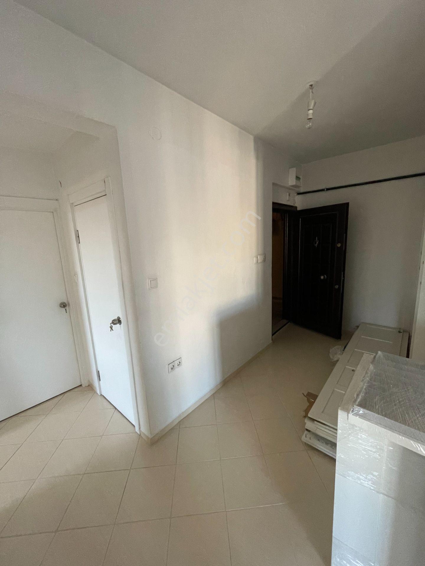Güven Emlaktan 3+1 Kiralık Daire Merkezde - Görsel 9