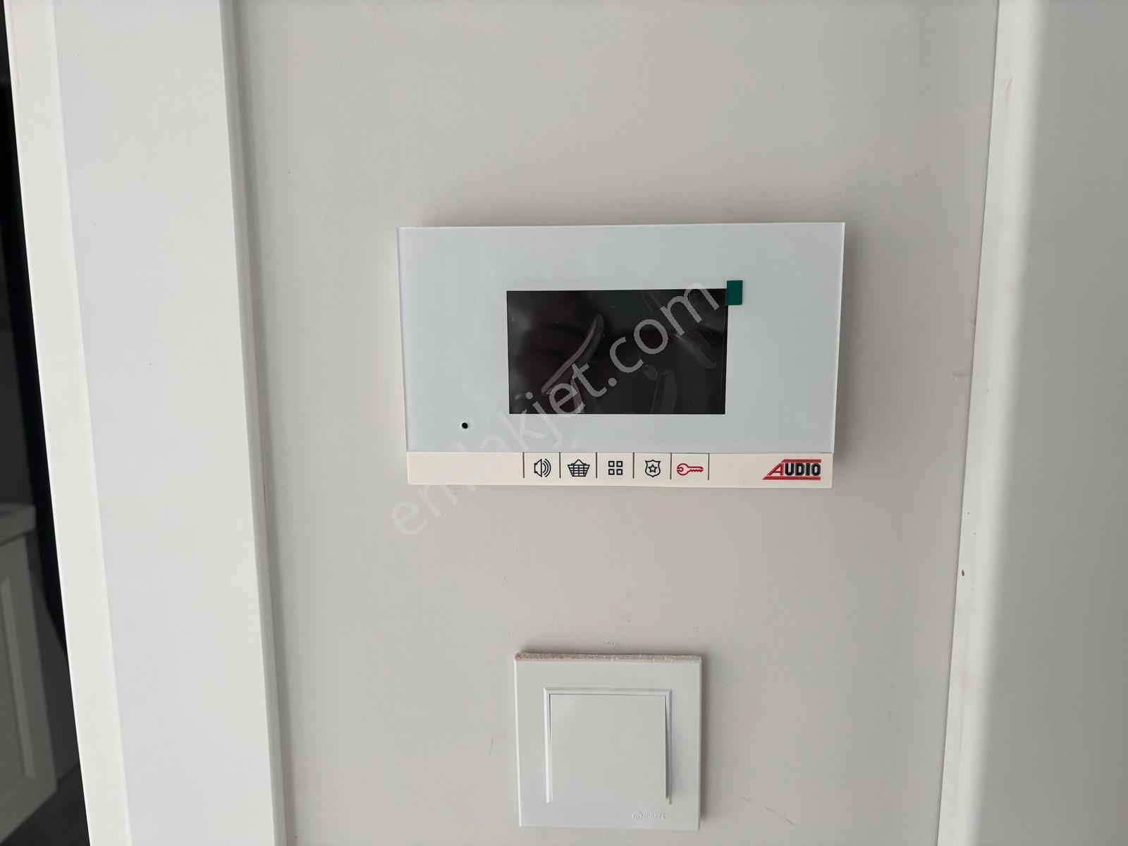 Kerim'den Küçükkuyu Merkez'de Bahçe Katı Lüx Kiralık Daire - Görsel 13