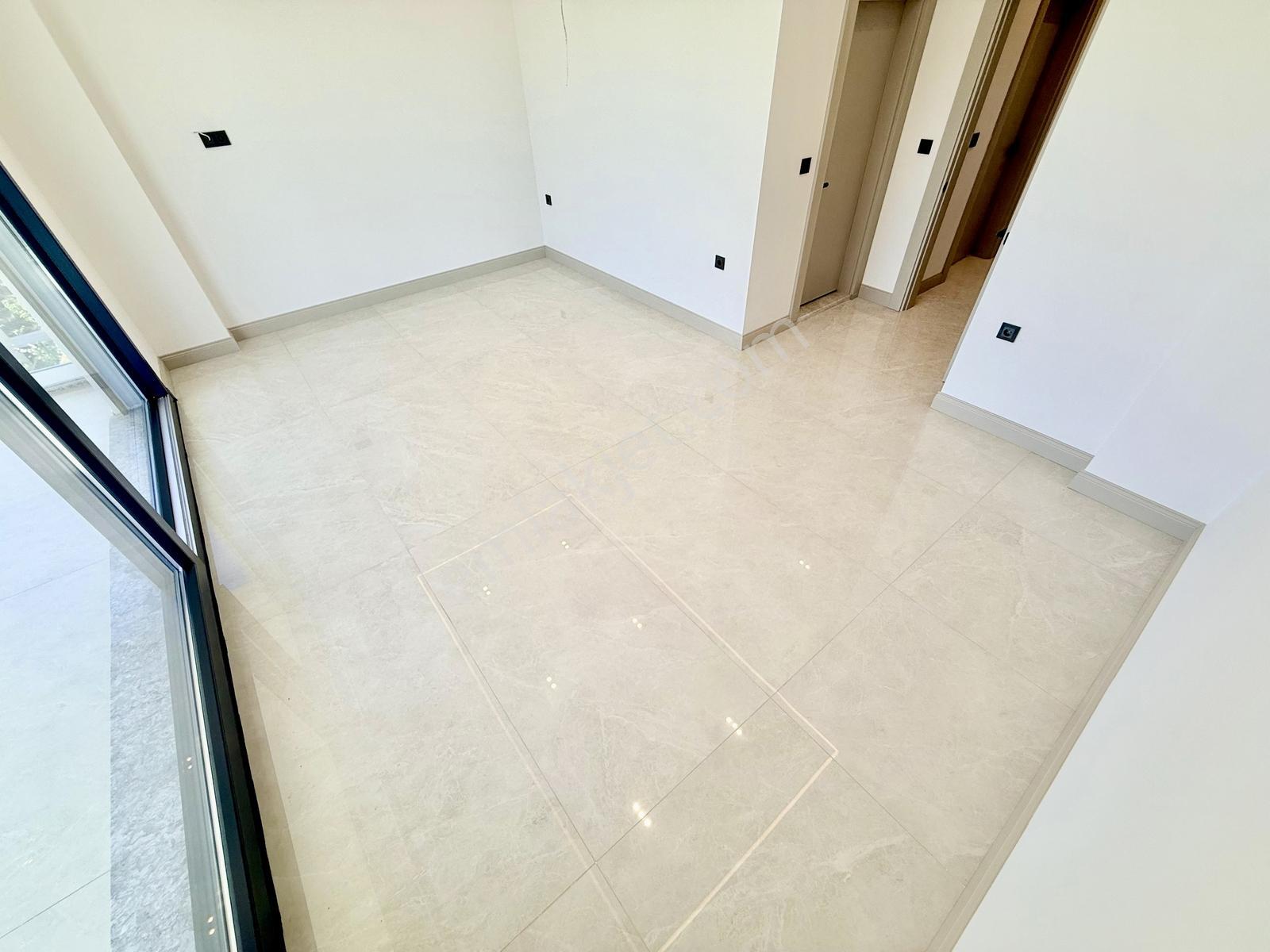 Deniz Manzaralı 4+1 Müstakil Villa 280 M² Doğa İçinde Lüks Yaşam - Görsel 4
