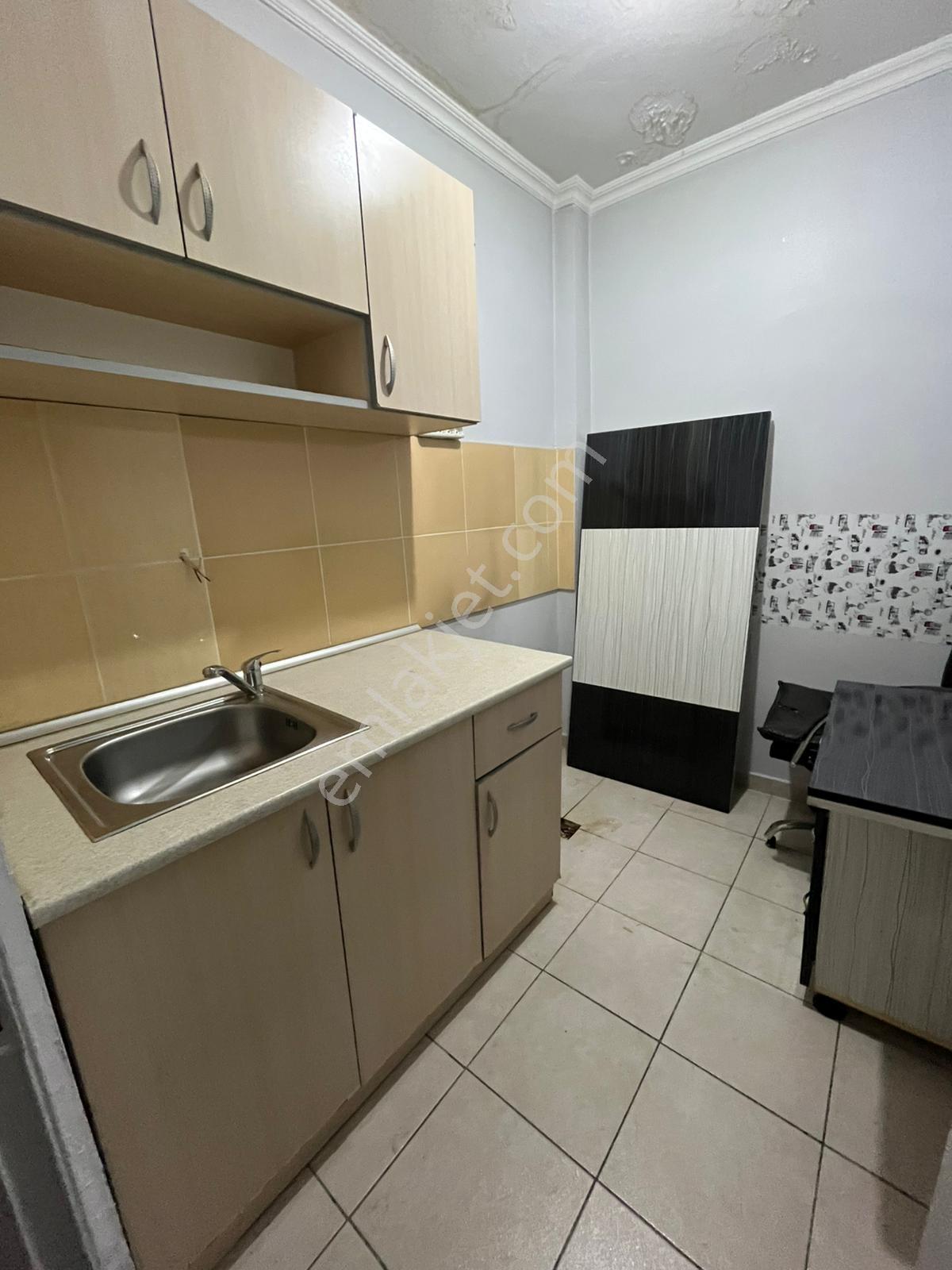 Meşrutiyet Cadddesi'nde Kiralık 80 M² Ofis - Görsel 5