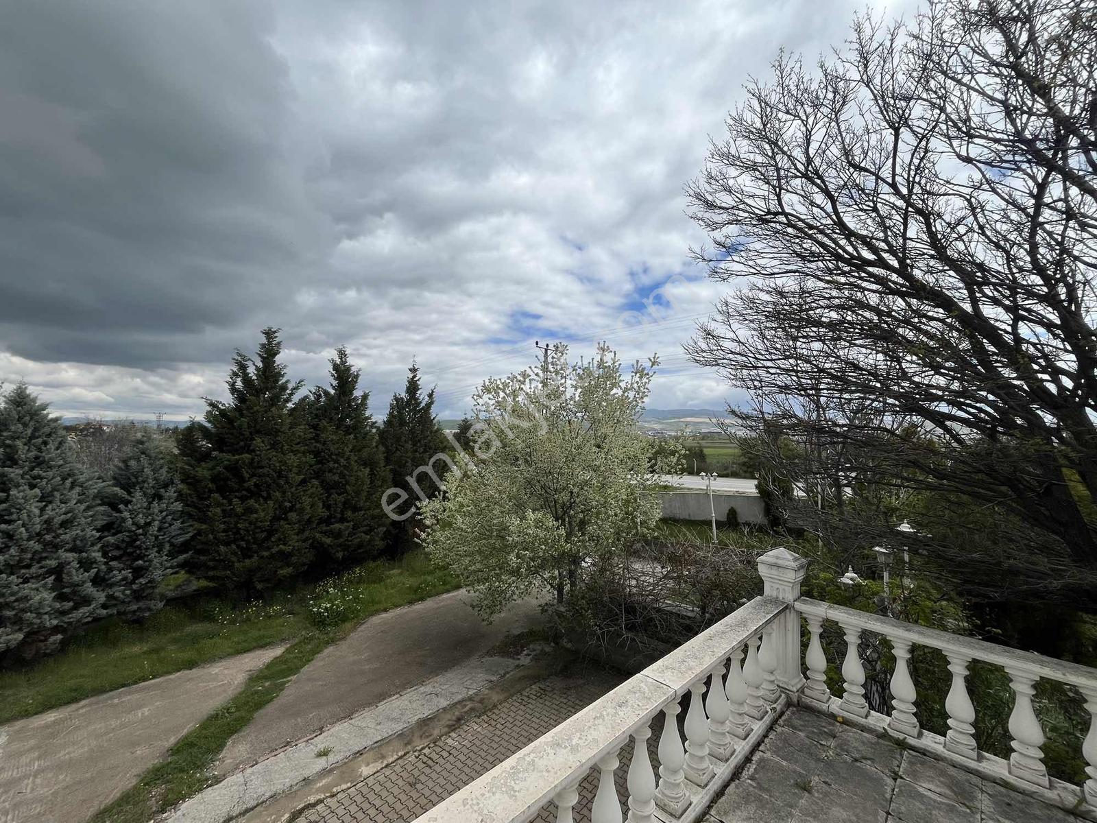 Kazan Kışla Havuzlu Villa Kaçırılmica Fırsat 10+10 Tek Tapu - Görsel 30