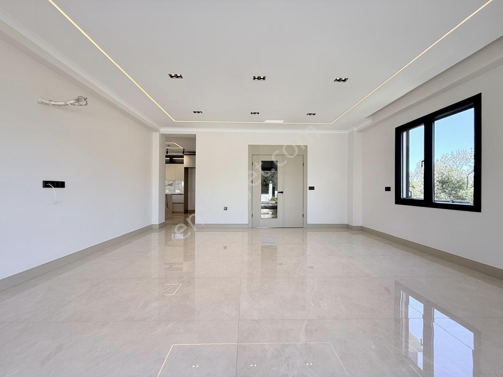 Parladan Kalite İle Buluşturan Havuzlu 3+1 Müstakil Villa 410 M² - Görsel 28