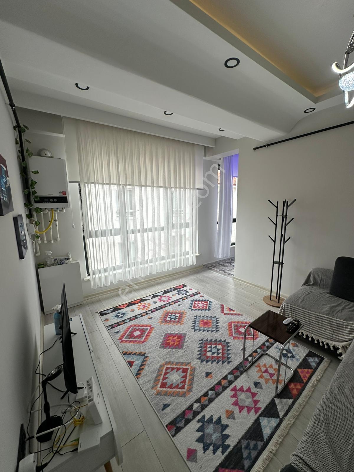 Sütlüce Mahallesinde Kiralık 1+1 Lüks Eşyalı Daire - Görsel 5