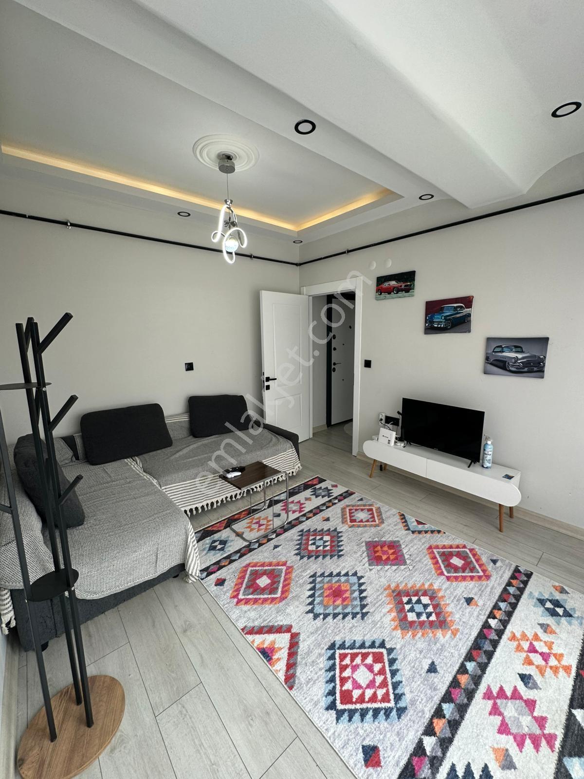 Sütlüce Mahallesinde Kiralık 1+1 Lüks Eşyalı Daire - Görsel 12