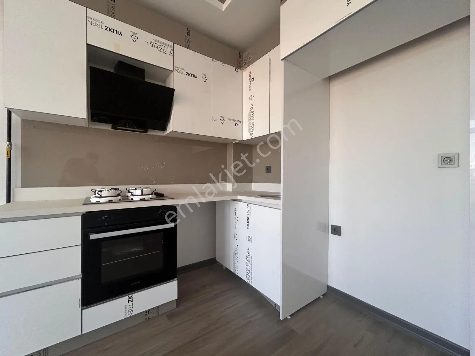Alçatıdan Yüksek Kredili/yerden Isıtma/vadi Manzaralı 2+1 Daire - Görsel 6