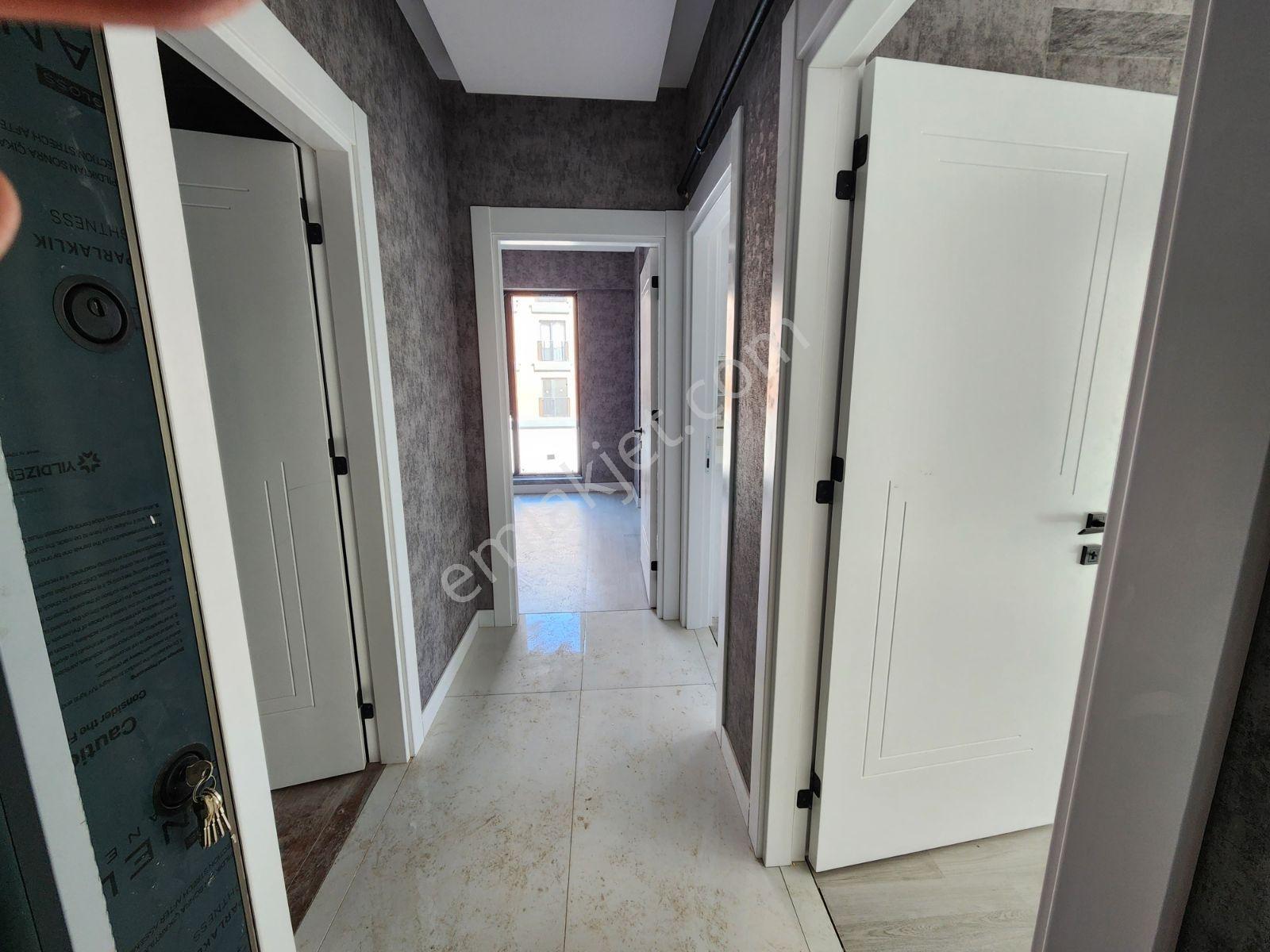 Alaçatı'dan Sıfır/bulvara Yakın/ön Cephe/yerden Isıtma Kiralık - Görsel 28