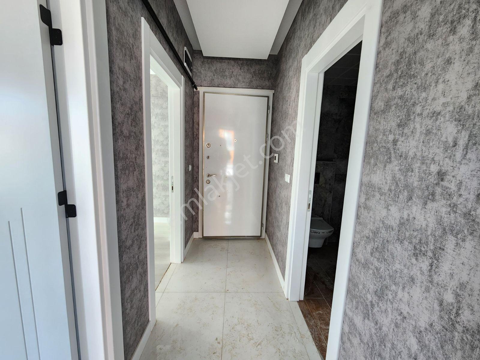 Alaçatı'dan Sıfır/bulvara Yakın/ön Cephe/yerden Isıtma Kiralık - Görsel 20