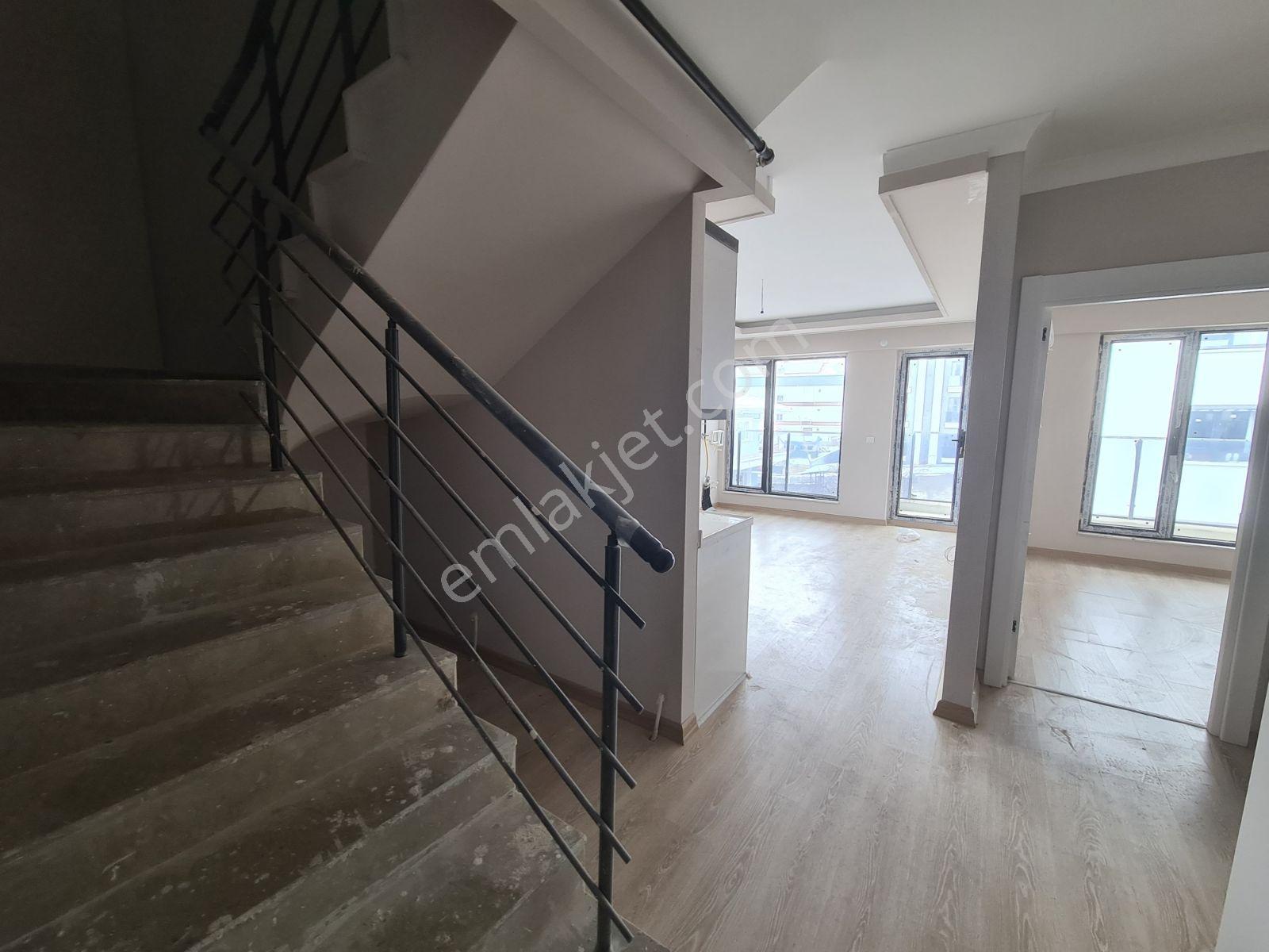 Alaçatı'dan Yüzde %80 Kredi İmkanı Vadi Manzaralı /teraslı/ - Görsel 5