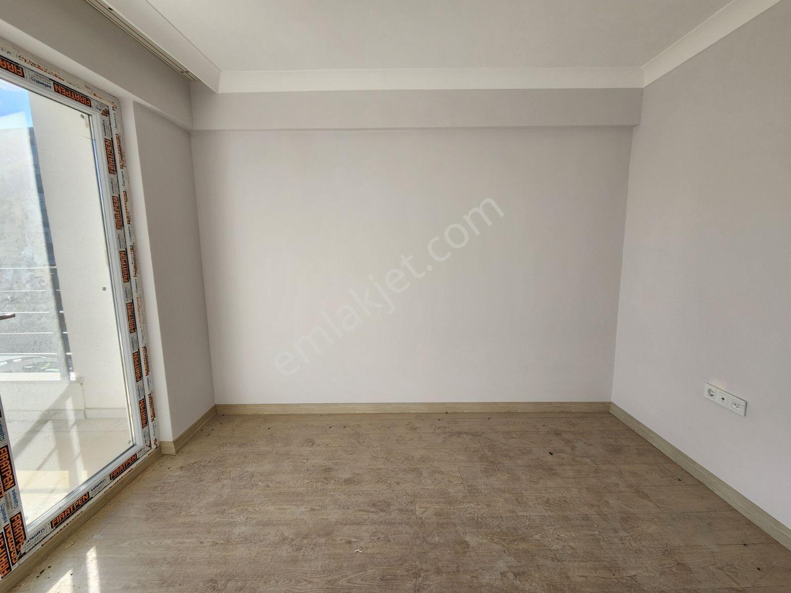 Alaçatı'dan Yüksek Kredili /ara Katta /iskanlı Satılık Daire - Görsel 23