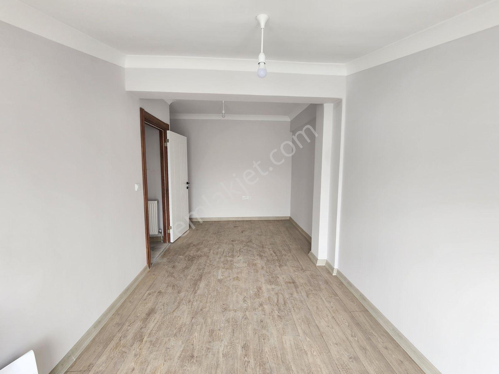 Alaçatı'dan % 80 Kredi İmkanı Teraslı/öncephe/vadi Manzaralı 3+1 - Görsel 24