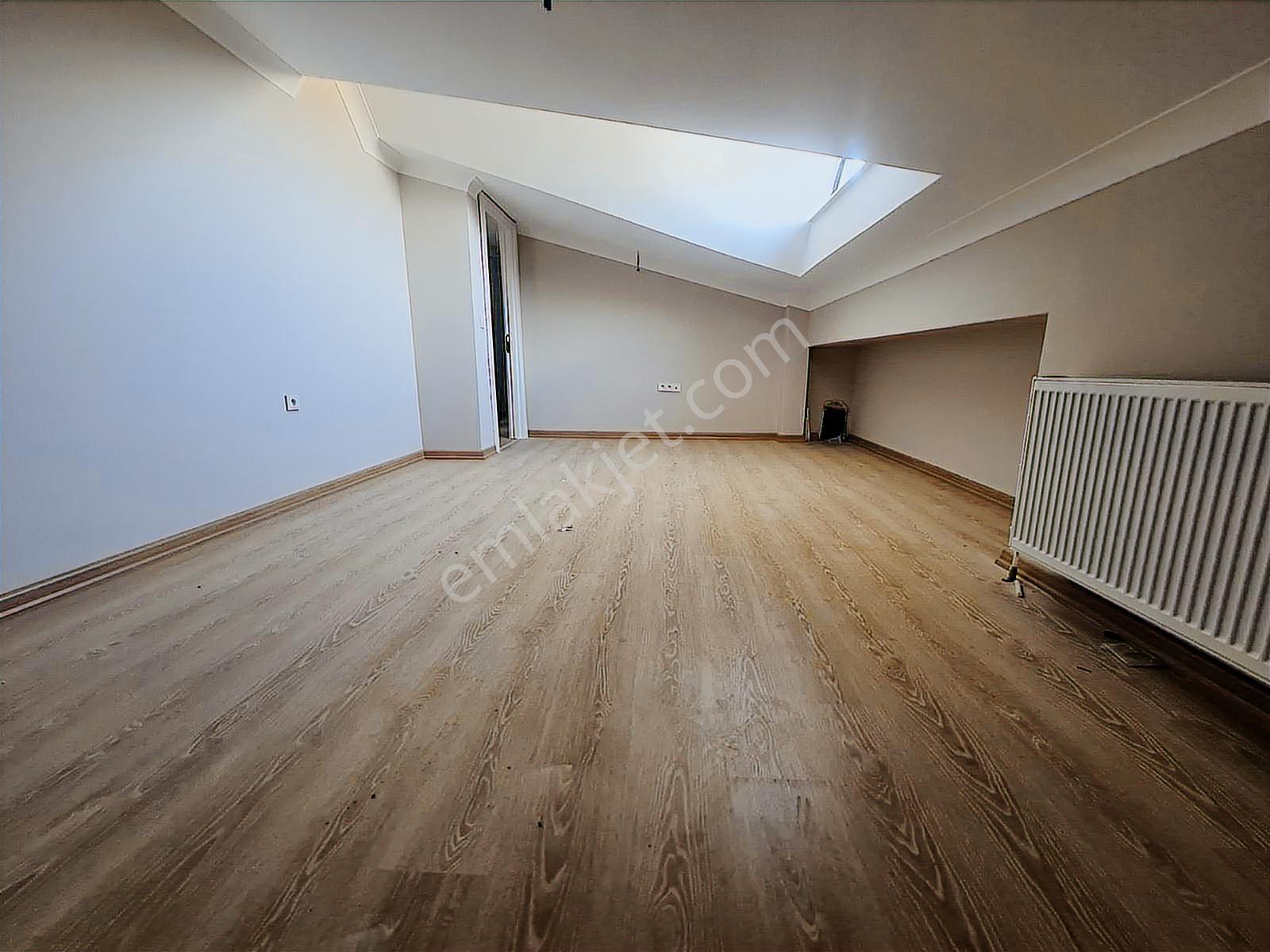 Alaçatı'dan Vadi Manzaralı/teraslı/iskanlı/ferah 3+1 Kiralık - Görsel 23