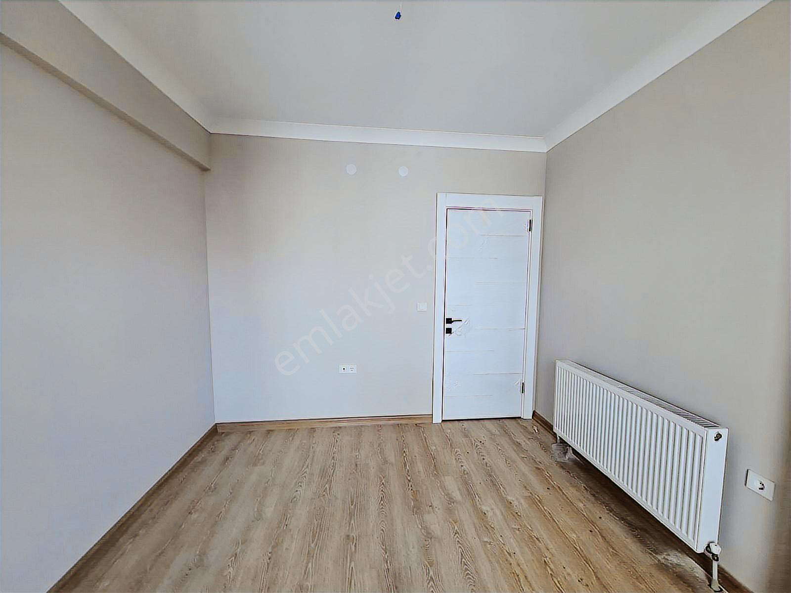 Alaçatı'dan Vadi Manzaralı/teraslı/iskanlı/ferah 3+1 Kiralık - Görsel 12
