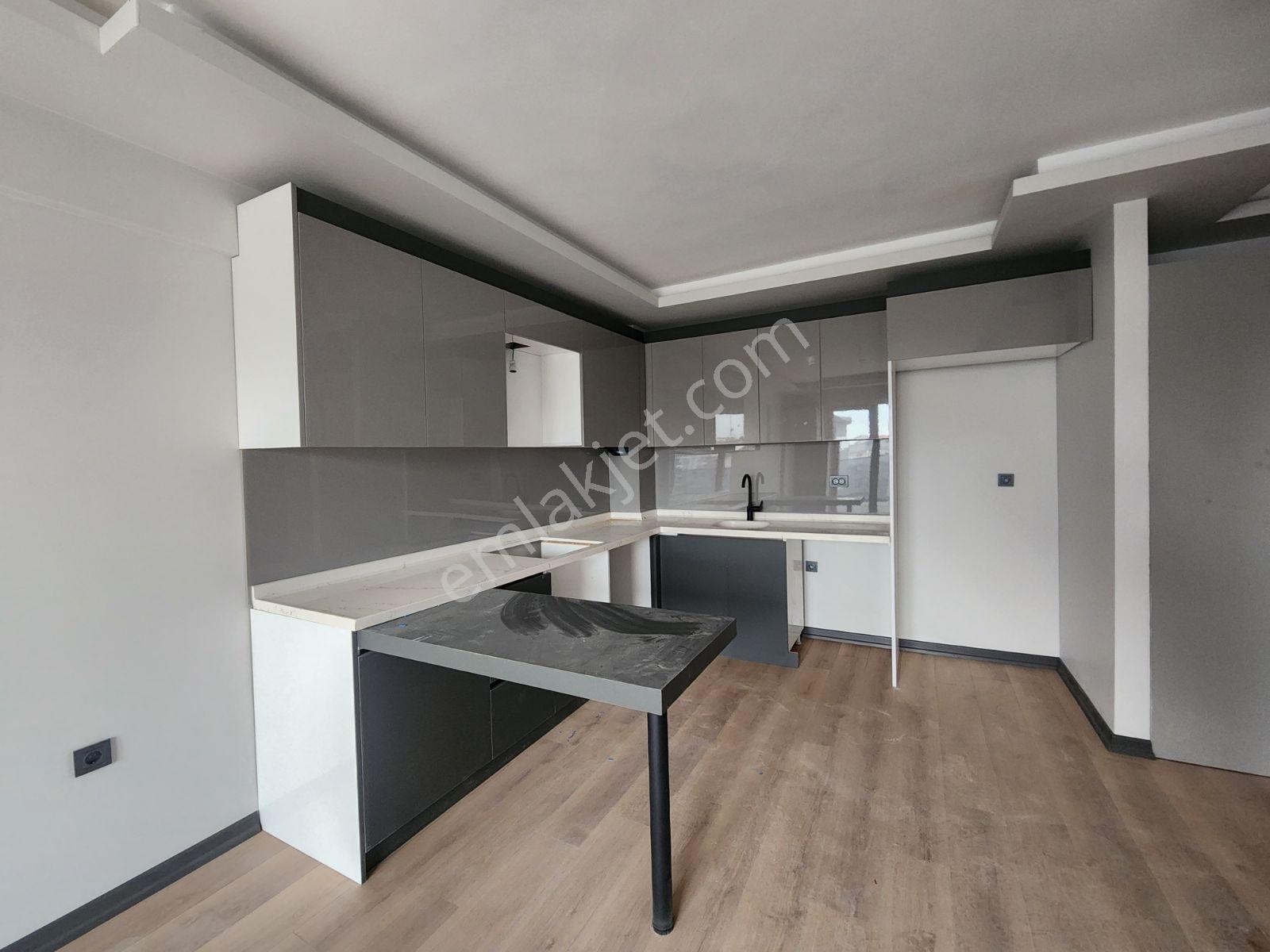 Alaçatı'dan Yüzde% 80 Kredili /iskanlı/geniş /güney Cephe - Görsel 10