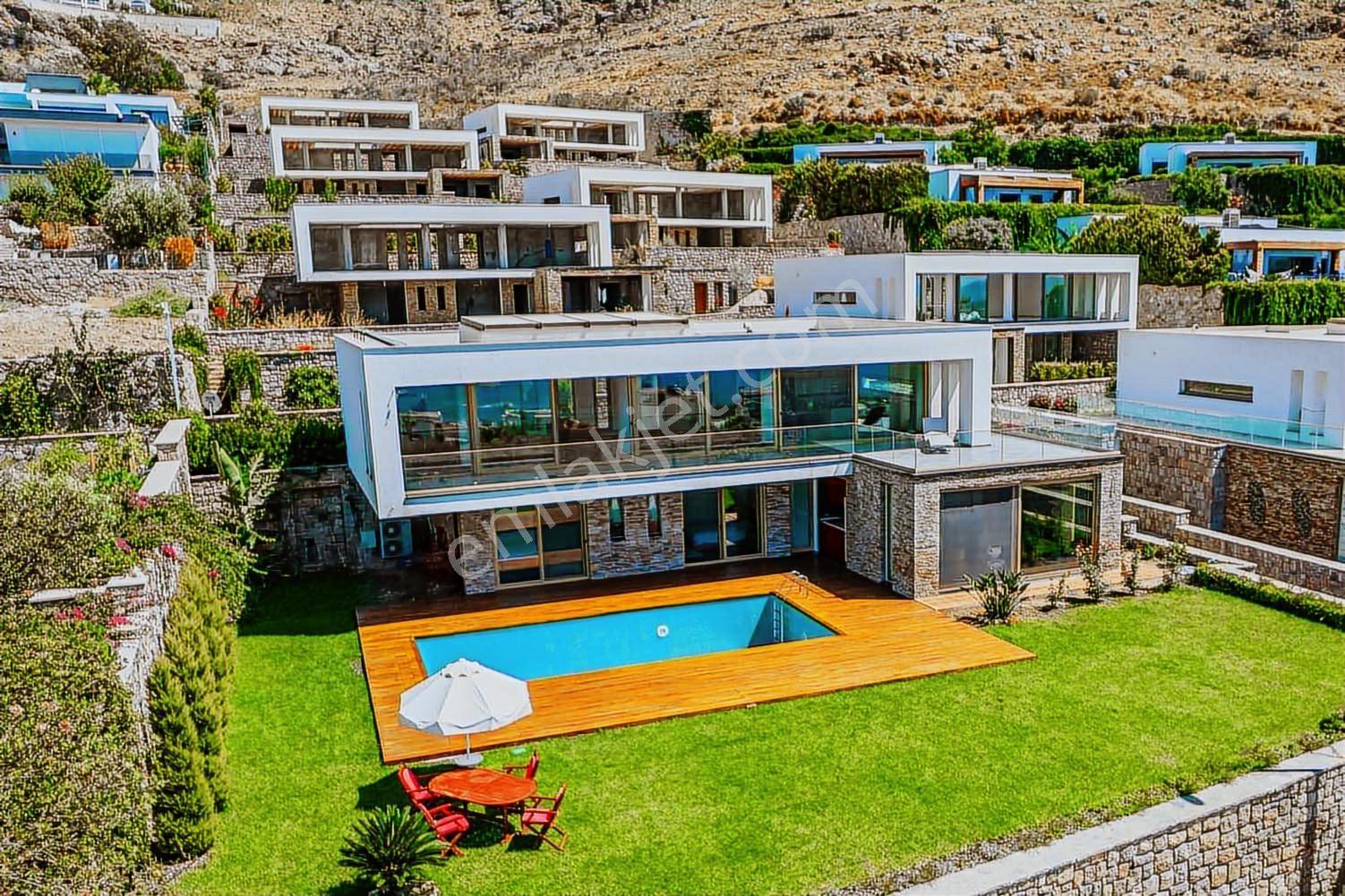 Manzarasında Deniz İçinde Konfor - Görsel 3