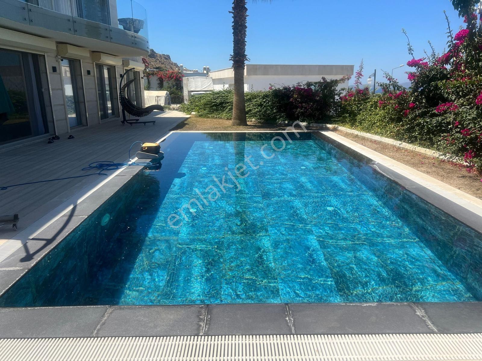 Turgutreis'te Panoramik Deniz Manzaralı Özel Villa - Görsel 15