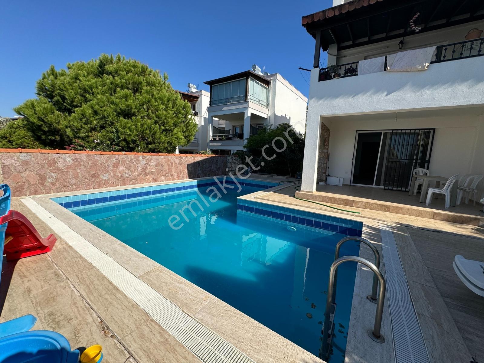 Turgutreis'de Deniz Manzaralı Yıllık Kiralık Daire - Görsel 8