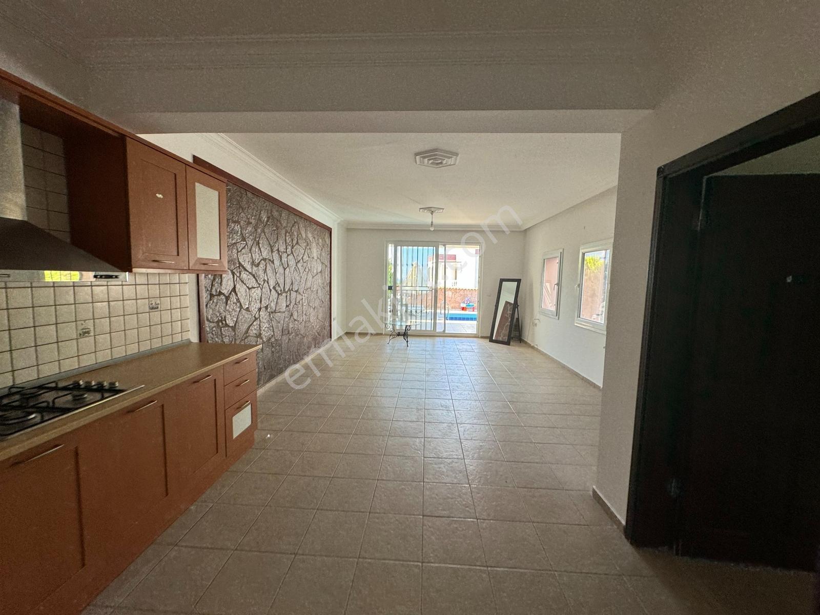 Turgutreis'de Deniz Manzaralı Yıllık Kiralık Daire - Görsel 12