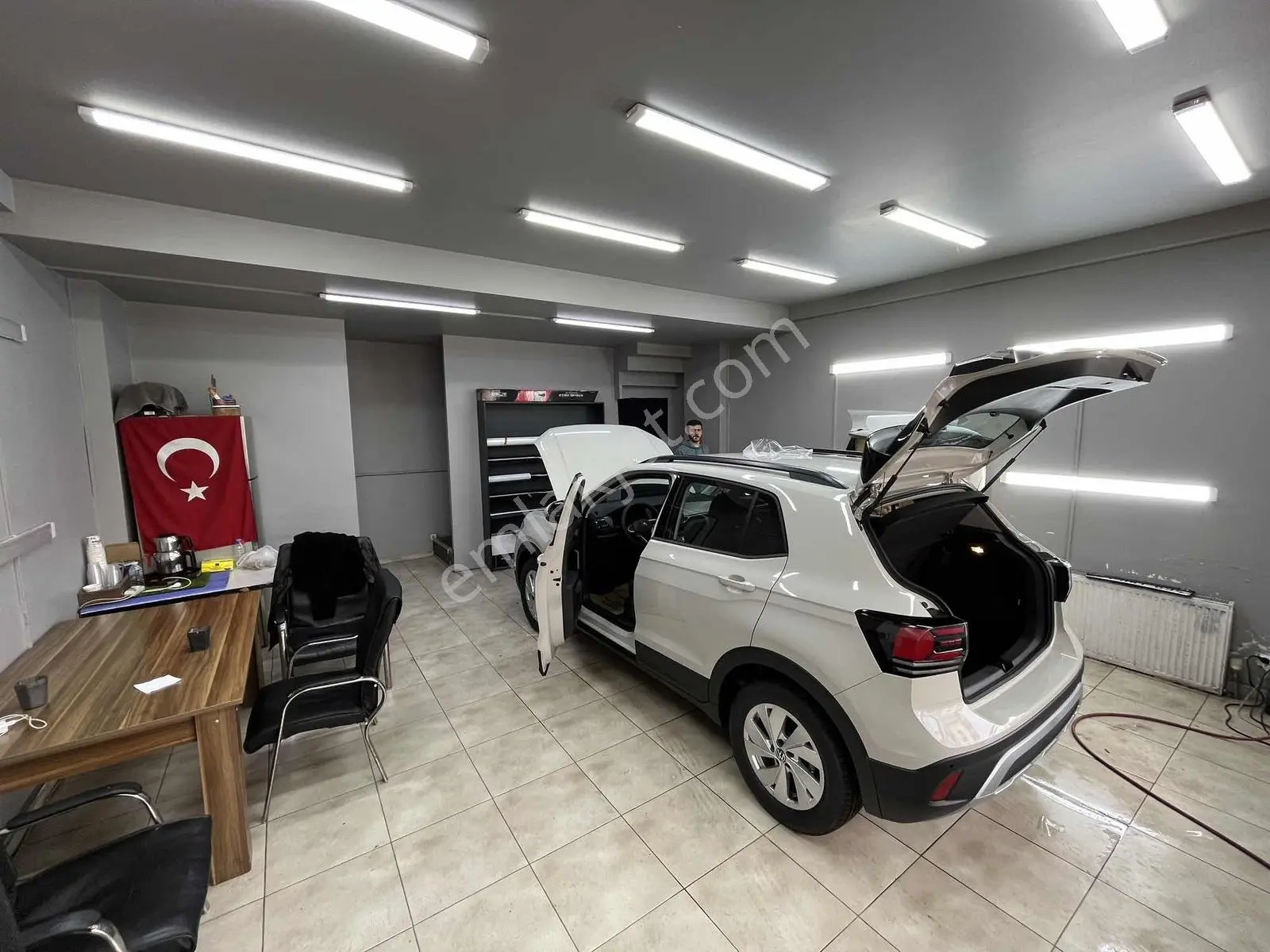 Eşsiz Konum Full Donanımlı Oto Yıkama Ve Uygulama Merkezi - Görsel 3
