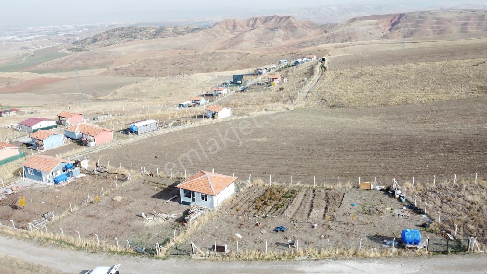 Yol Kenarı Manzaralı Havaalanı Yakını 500 Metre Tapulu Bahçe - Görsel 13