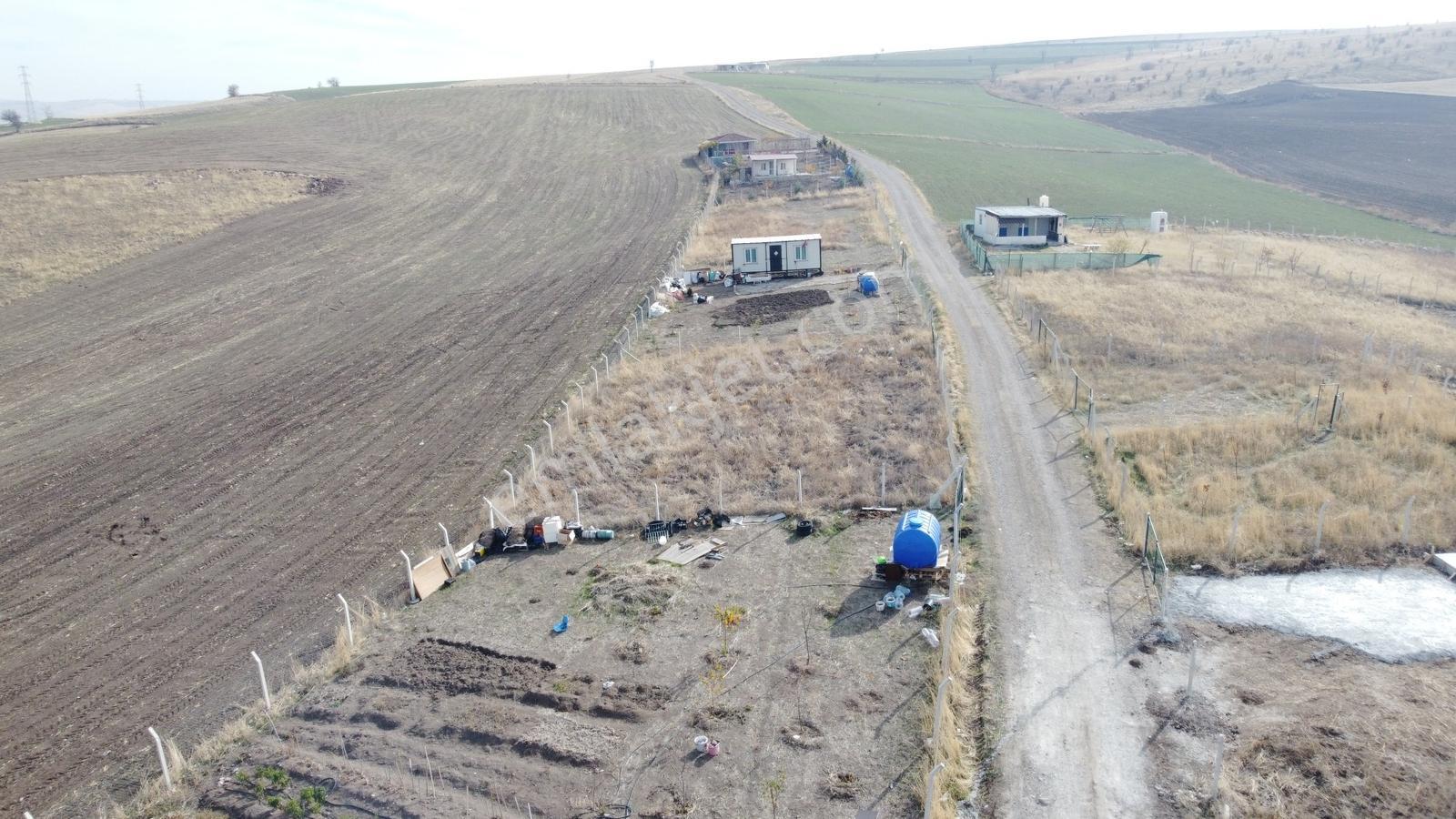 Yol Kenarı Manzaralı Havaalanı Yakını 500 Metre Tapulu Bahçe - Görsel 16