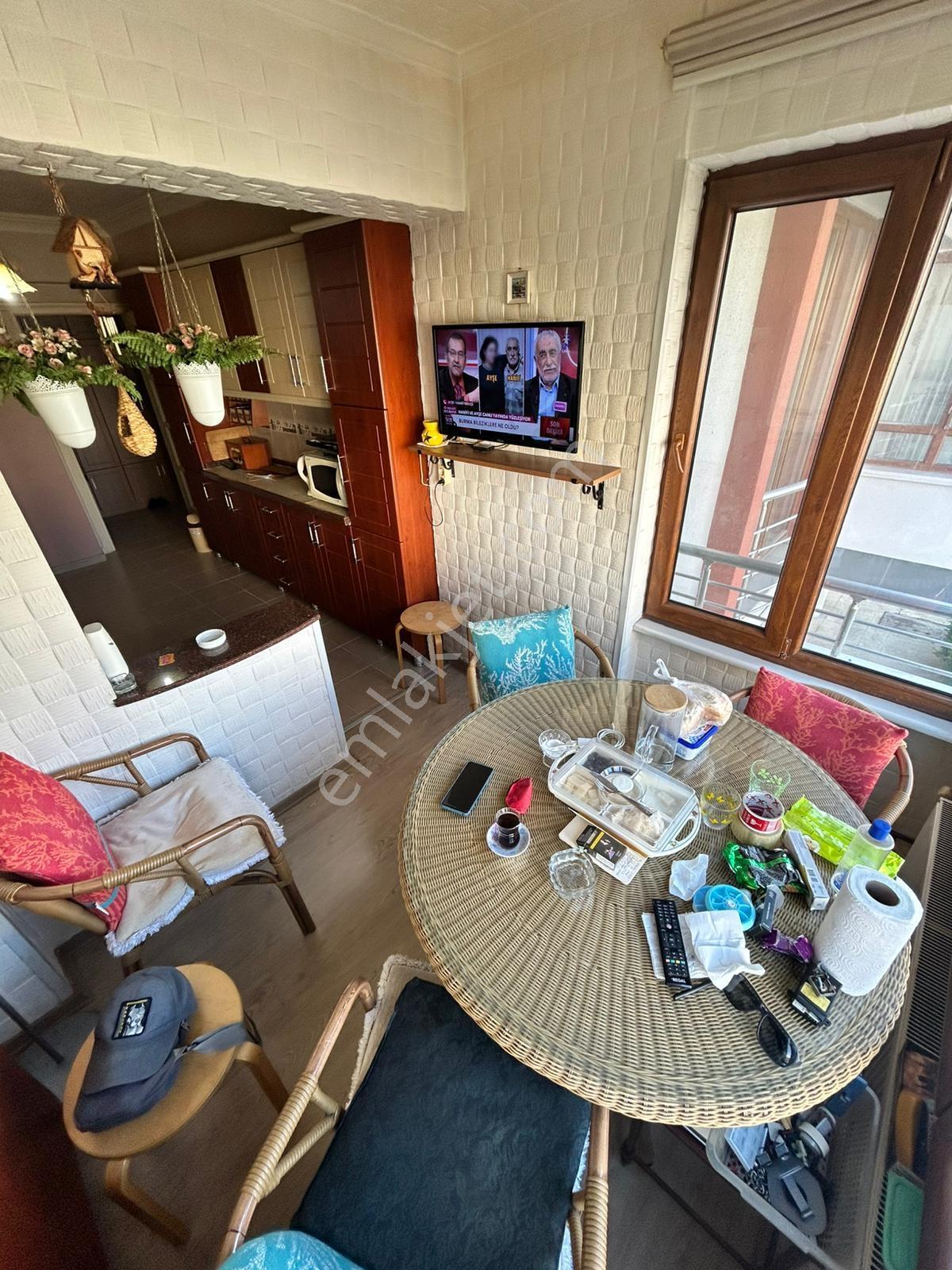 Paşakent Mah. 3+1 Ara Kat 150 M2 Otoparklı Satılık Daire - Görsel 8