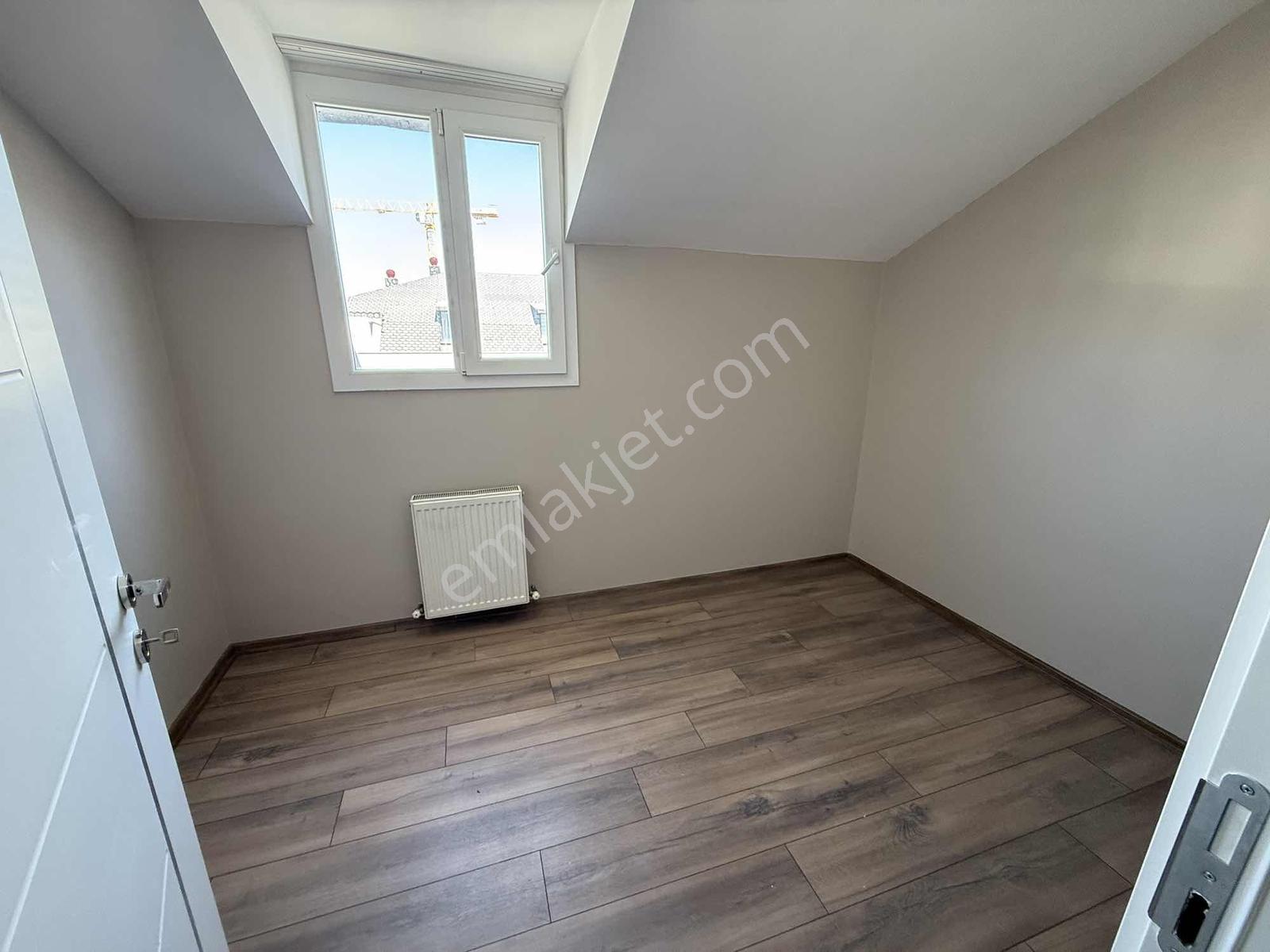 Kiralık Metrobüse Yakın 4+2 Dubleks Site İçi - Görsel 8