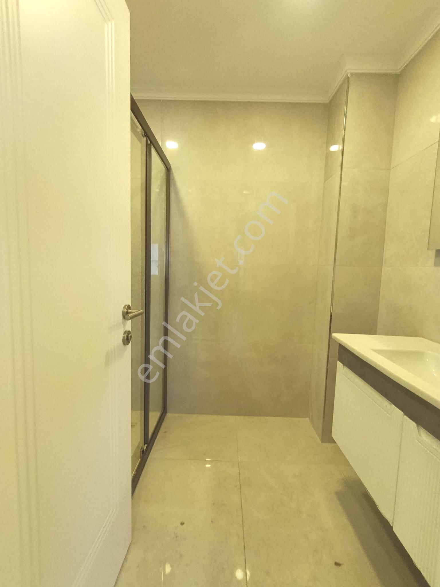 Bahçelievler Yeni Binada 5+2 Satılık Lüks Dubleks Daire - Görsel 30