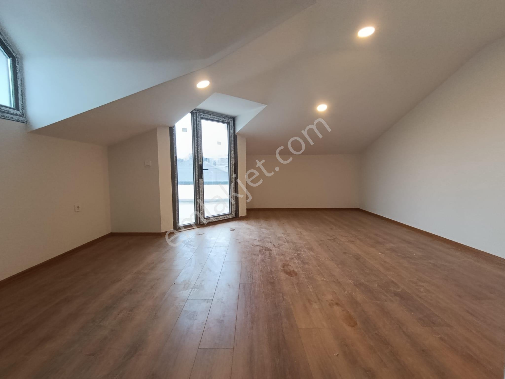 Bahçelievler Yeni Binada 5+2 Satılık Lüks Dubleks Daire - Görsel 33