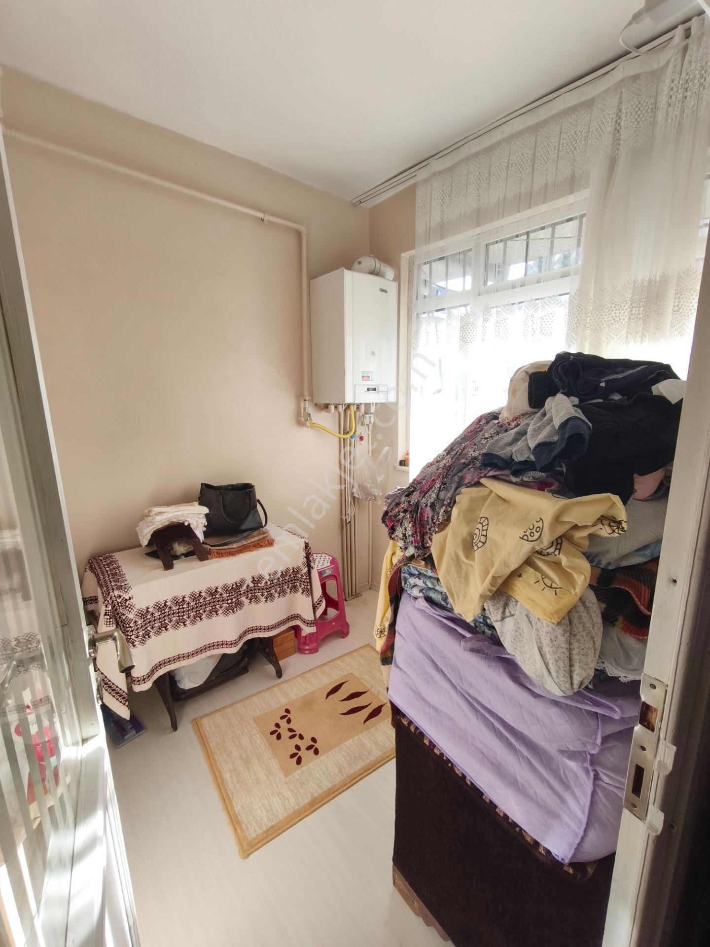 Eyüp Topçılar Mh. 2+1 / 90m2 / Düz Giriş / Bakımlı / Masrafsız / Arsa Tapulu Daire - Görsel 10