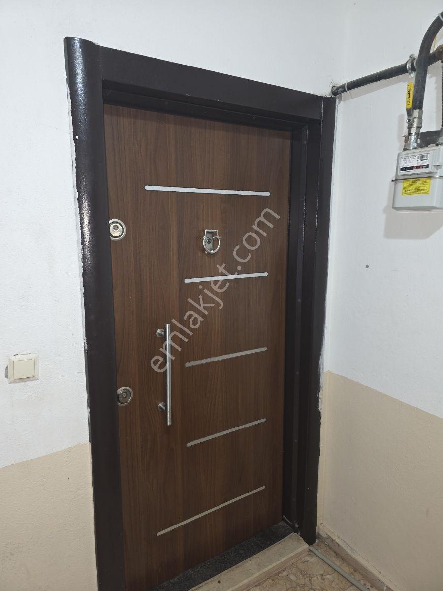 Aşağıaziziye Mahlesi Aziziye Yolu 3+1 125 M2 Kombi Petekli - Görsel 4